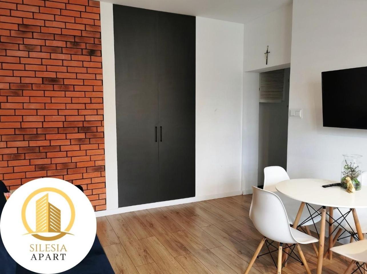 Apartament Ceglany Tychy Ngoại thất bức ảnh